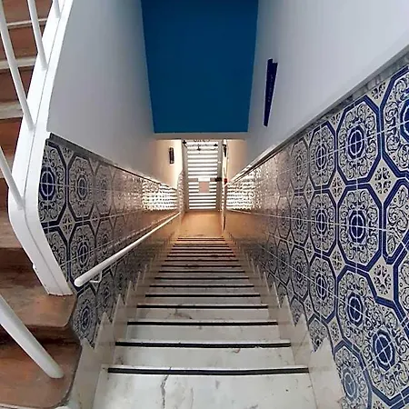 Alameda Hostal *